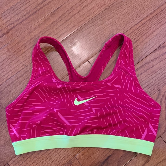 Nike Other - Nike Swoosh Sports Bra